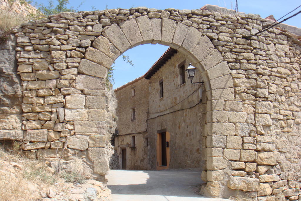 Balcon De Ares Guest House Ares del Maestre Exterior photo